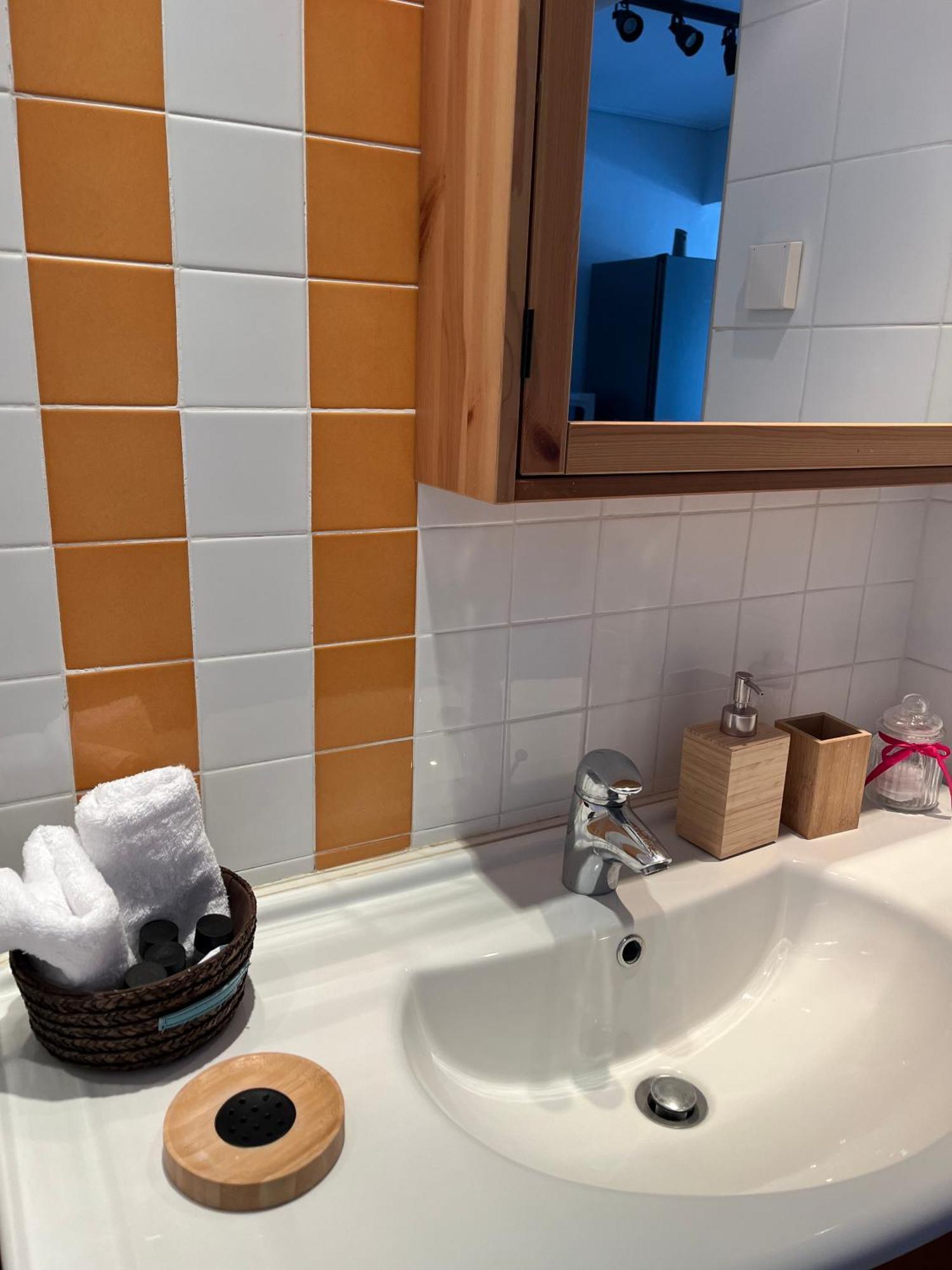 Central Loft D5 Волос Екстер'єр фото